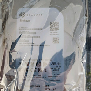 시게이트 스카이호크 4TB HDD 미개봉 새상품