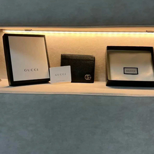 구찌 GG 마몬트 반지갑 이미지