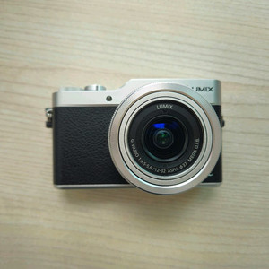 파나소닉 루믹스 GF9 + 12-32mm