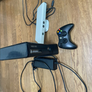 XBOX360 + 키넥트 이미지