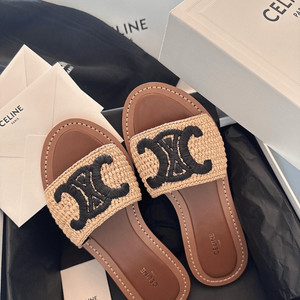 셀린느 트리옴프 라피아 슬리퍼