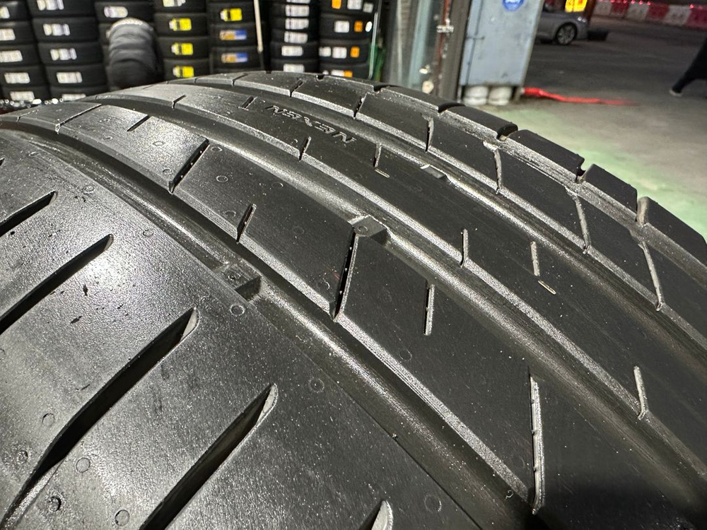 245 50 19 엔페라스포츠 BMW X3,X4 중고타이어 한대분 판매 이미지