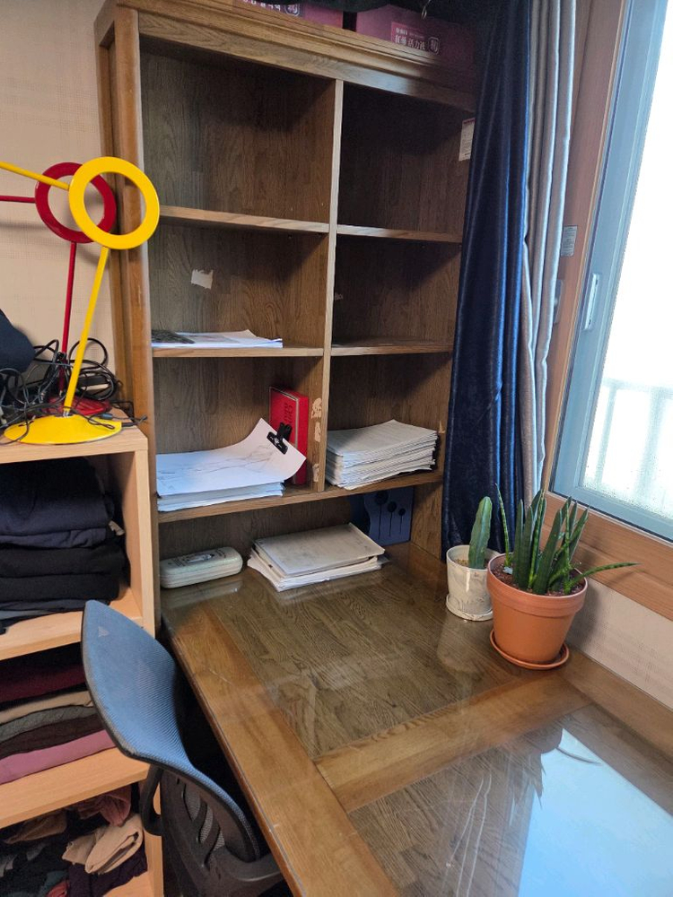 인체공학적 사무용 의자--3