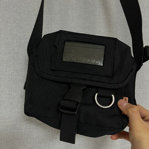 아크네스튜디오 블랙 크로스백