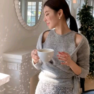 칙스라벨-알파카 랩 니트(아이보리)