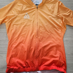 23 설악그란폰도 한정판 져지 팝니다