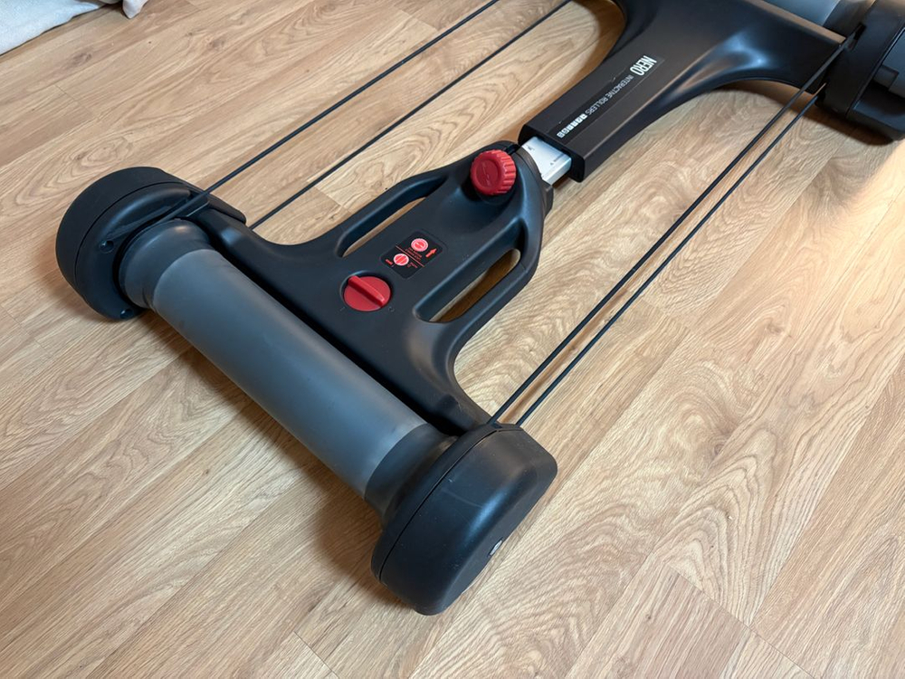 엘리트 네로 스마트 롤러 자전거 평로라--2