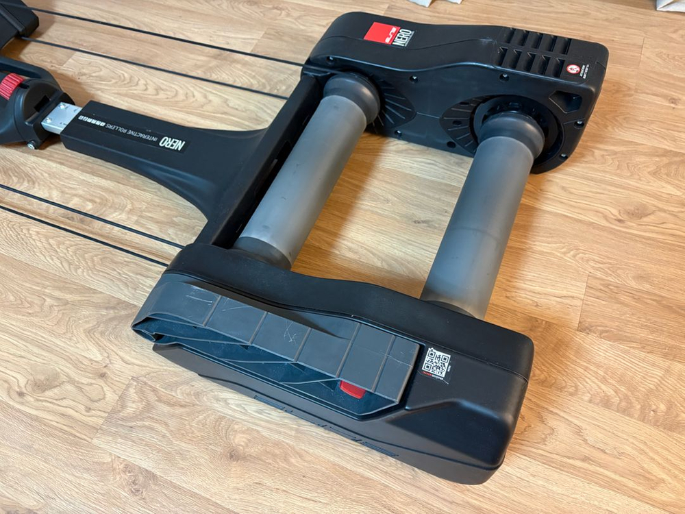 엘리트 네로 스마트 롤러 자전거 평로라--3