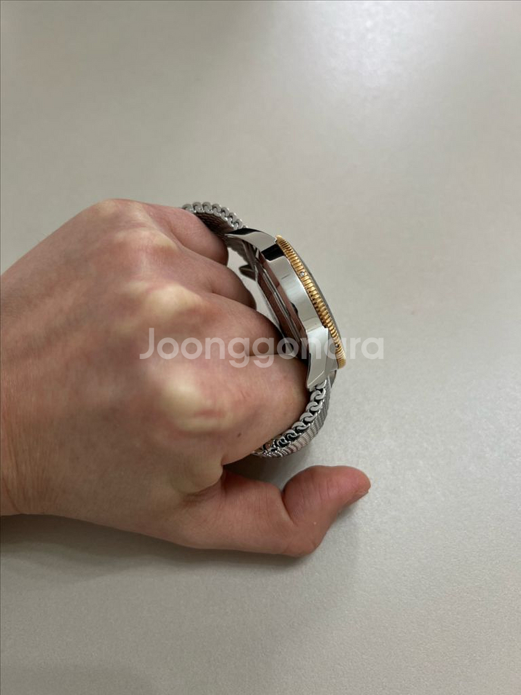 브라이틀링 슈오헤2 흑콤 44mm--5