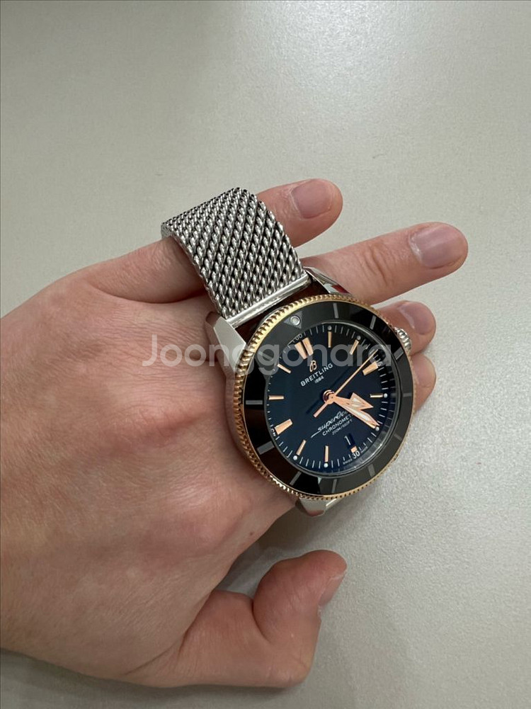 브라이틀링 슈오헤2 흑콤 44mm--8