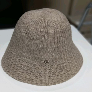 새제품 크로커다일레이디 니트 버킷햇