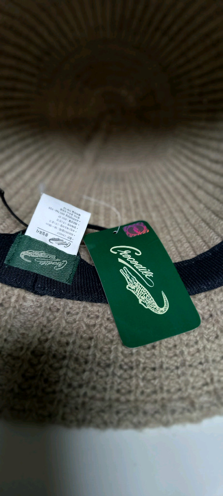 새제품 크로커다일레이디 니트 버킷햇--3