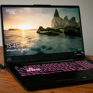 ASUS 17인치 게이밍노트북(3750H/1650/램32GB)