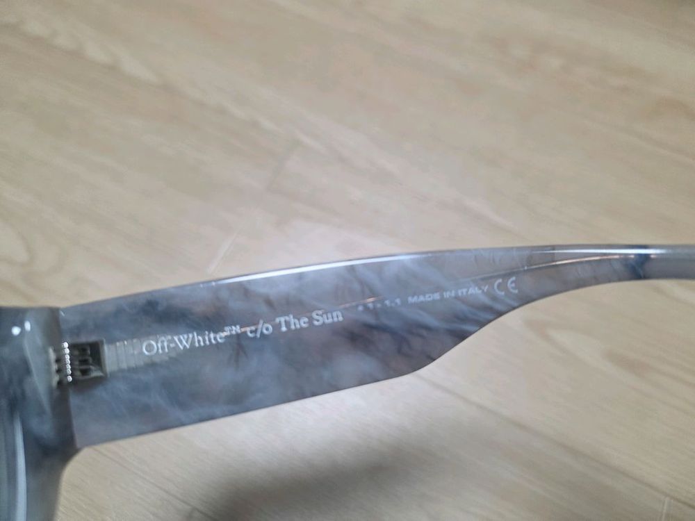 오프화이트 선글라스--7