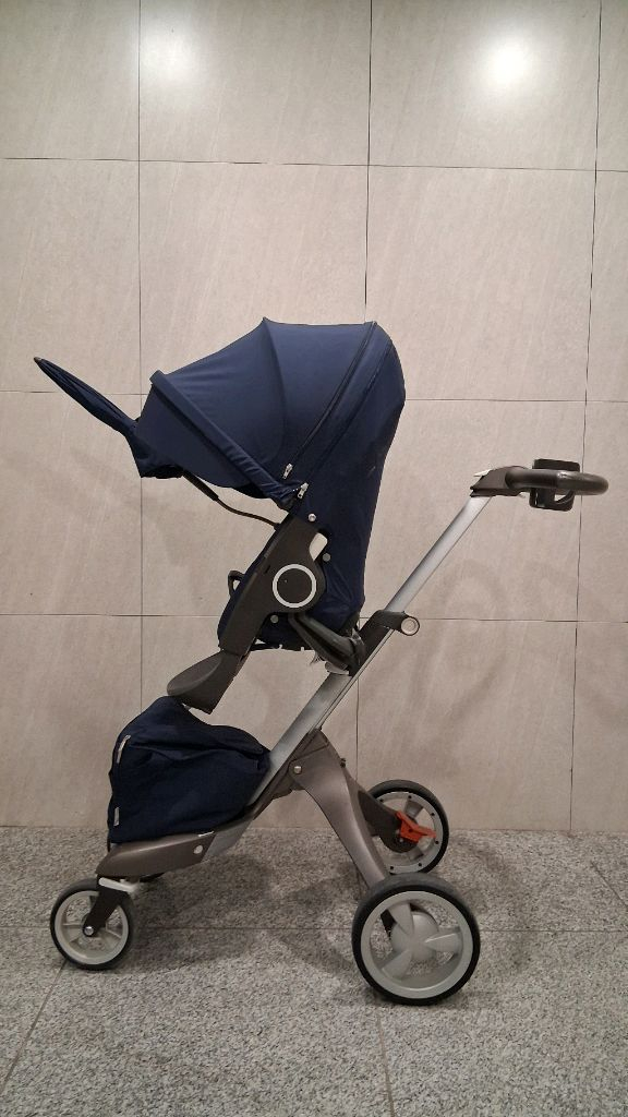 노르웨이산 최고급 명품 럭셔리 디럭스 유모차 스토케. 정품 고급 양산 + 커피컵홀더 + 아기 가방 + 쿠션 무료증정 이미지