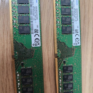 데스크탑 ddr4 램 16g 2개가격입니다 상태긋