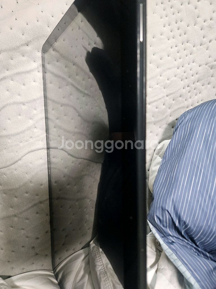 삼성 갤럭시뷰 18.4인치 SM-T670--5