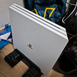 PS4 PRO 1TB + 게임 30종 세트