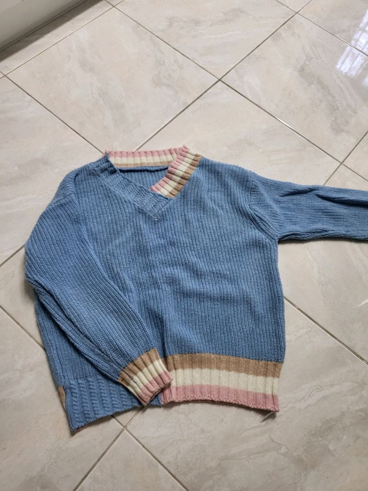 여성 겨울 니트류 목티 일괄 팝니다.--2