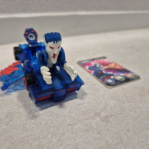 터닝메카드 나백작