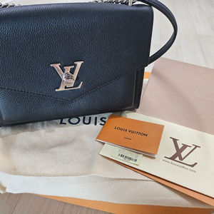 루이비통 마이락미BB 체인백 판매합니다.