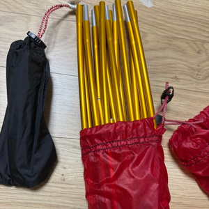 힐레베르그 니악 레드