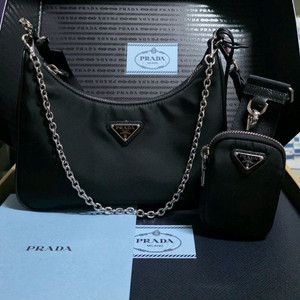 프라다 리에디션 2005 리나일론 백 풀박스