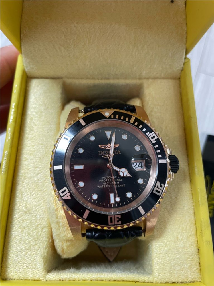 빈티지 라도 가젤, 인빅타 프로다이버 로즈골드, 타이맥스 워켄더, 알마니 시계 판매 이미지