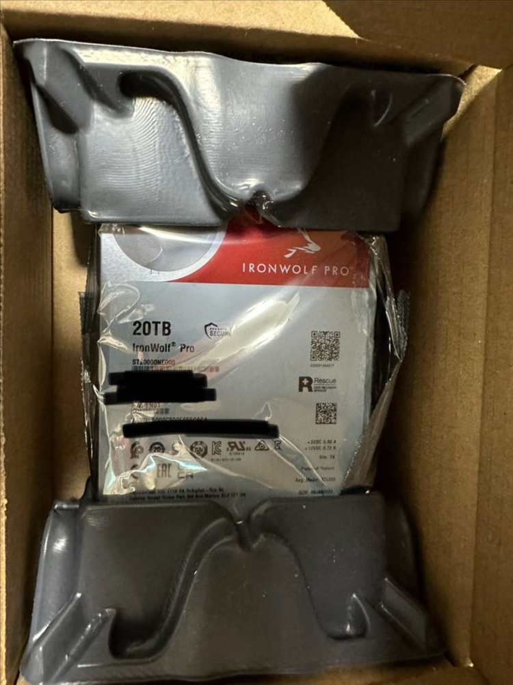 시게이트 아이언울프 하드디스크 20TB (수량 문의) 이미지