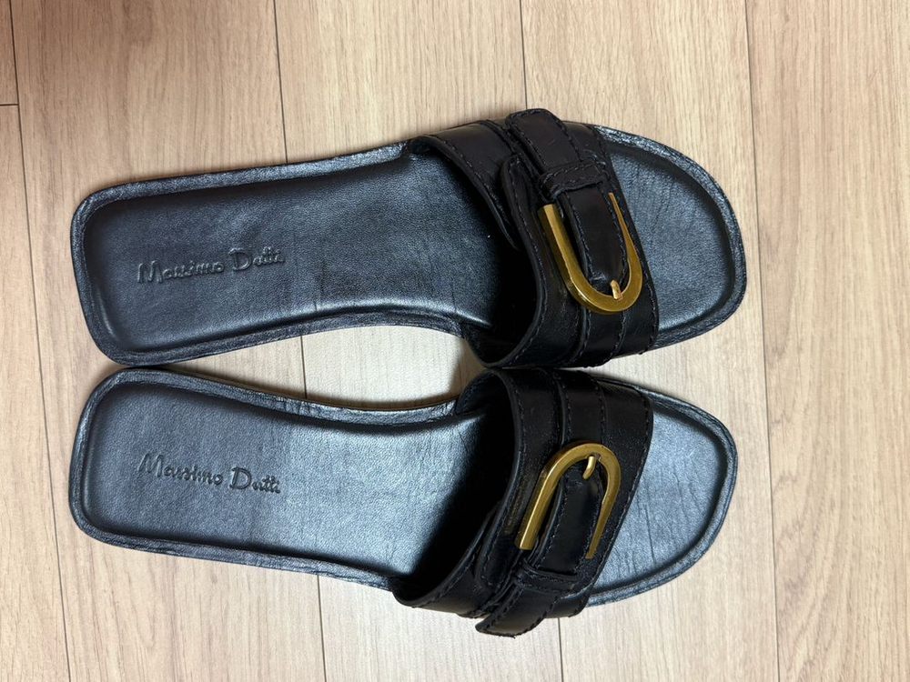 거의새거)마시모두띠 메탈 버클 레더 샌들--4