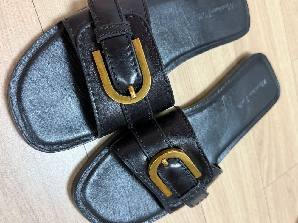 거의새거)마시모두띠 메탈 버클 레더 샌들--6