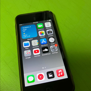 아이팟터치 7세대 32G 스페이스그레이 배터리100 팝니다