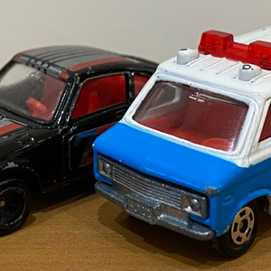 토미카 일본제 포르쉐 911S, 쉐보레 쉐비밴 2대 세트 수집품 장식품 고전완구 이미지