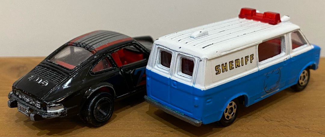 토미카 일본제 포르쉐 911S, 쉐보레 쉐비밴 2대 세트 수집품 장식품 고전완구 이미지