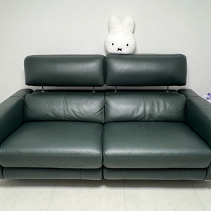 까사미아 뉴로건 3인 리클라이너 그린 소파 판매