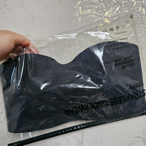 접착력 매우강해 안떨어지는 누드브라(웨딩브라추천)