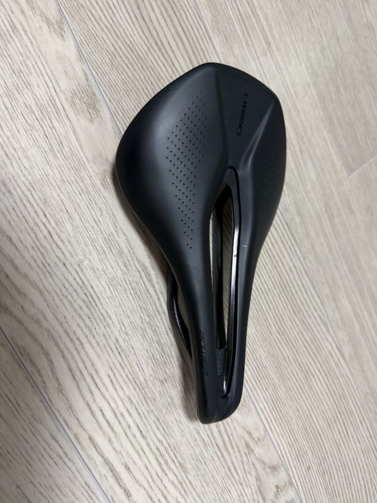 에스웍 파워안장 143mm--1