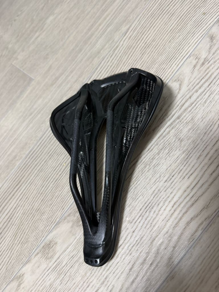 에스웍 파워안장 143mm--5