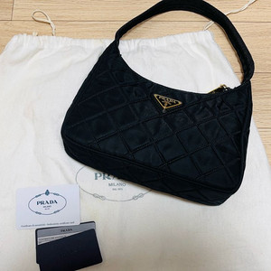 프라다 1NE051 리나일론 퀼팅 호보백