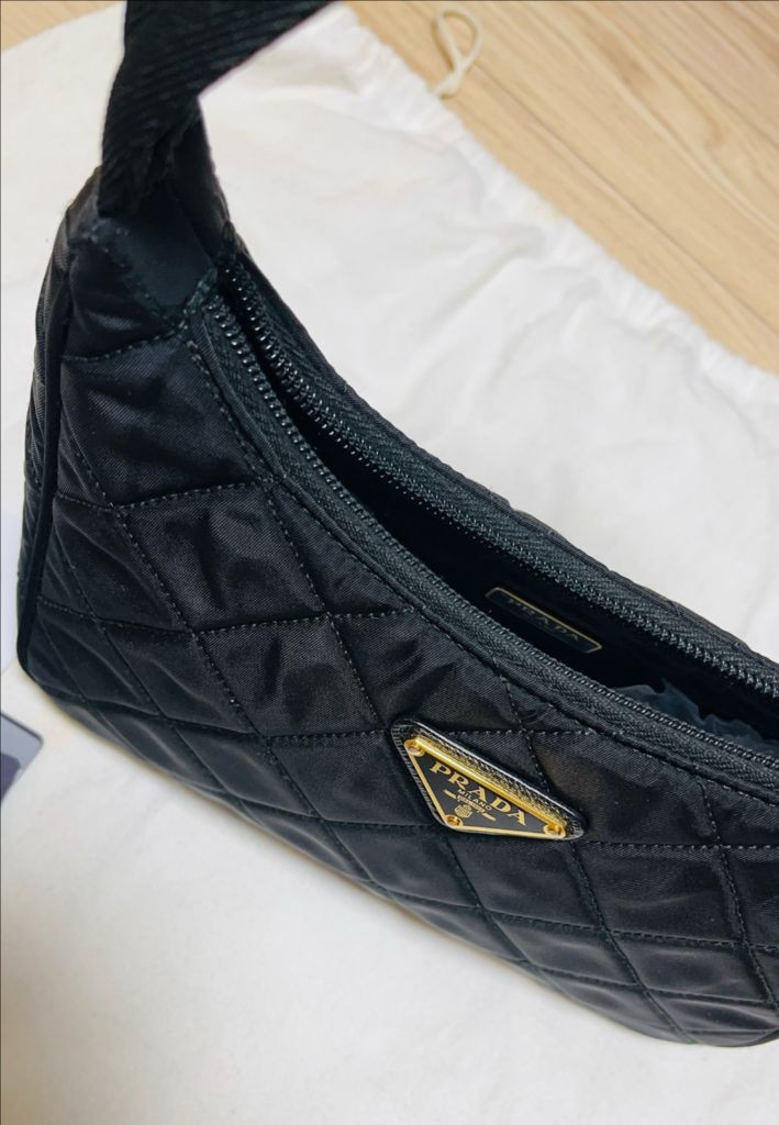 프라다 1NE051 리나일론 퀼팅 호보백--6