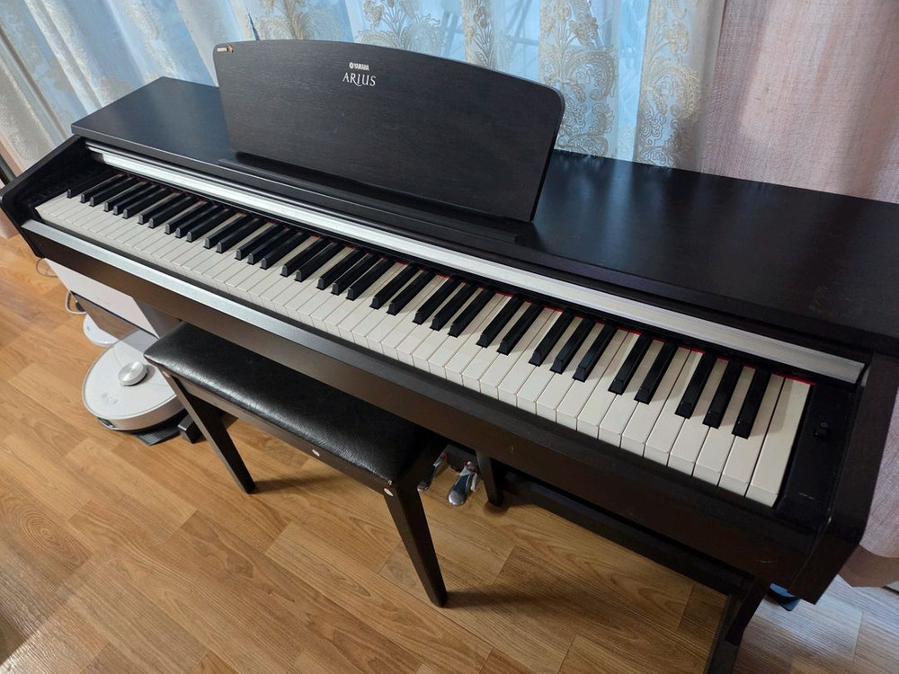야마하 Arius YDP-141 디지털 피아노--1