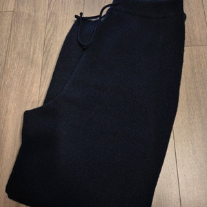 파인울 니트 팬츠