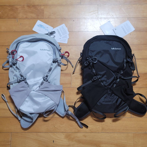 룰루레몬 올 스포츠백 10L 흰 / 검