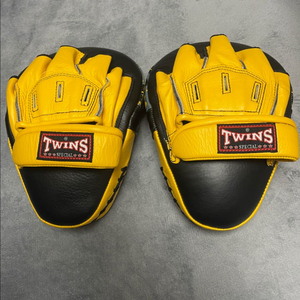 TWINS 트윈스 복싱 펀칭 미트 옐로우