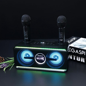 블루투스 노래방기계 듀얼마이크 스피커 앰프 미개봉 새상품 미러볼증정