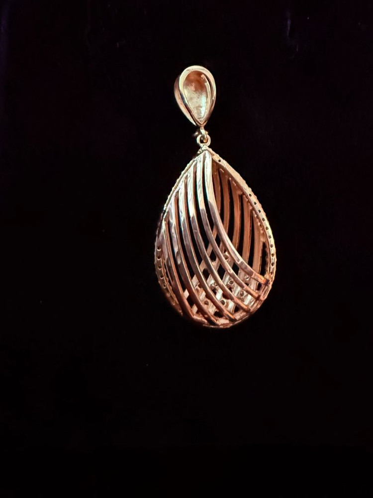 70만원대 14k 옐로우골드, 핑크골드 물방울 펜던트 50만원 판매해요 이미지