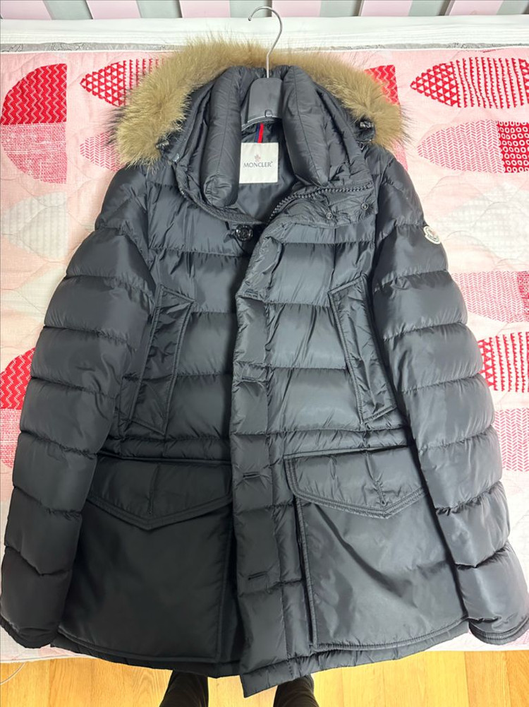 몽클레어 클루니 4사이즈 블랙--1