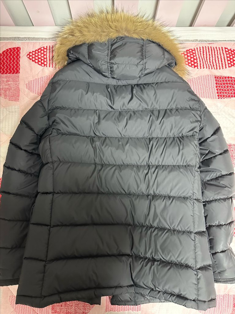 몽클레어 클루니 4사이즈 블랙--2