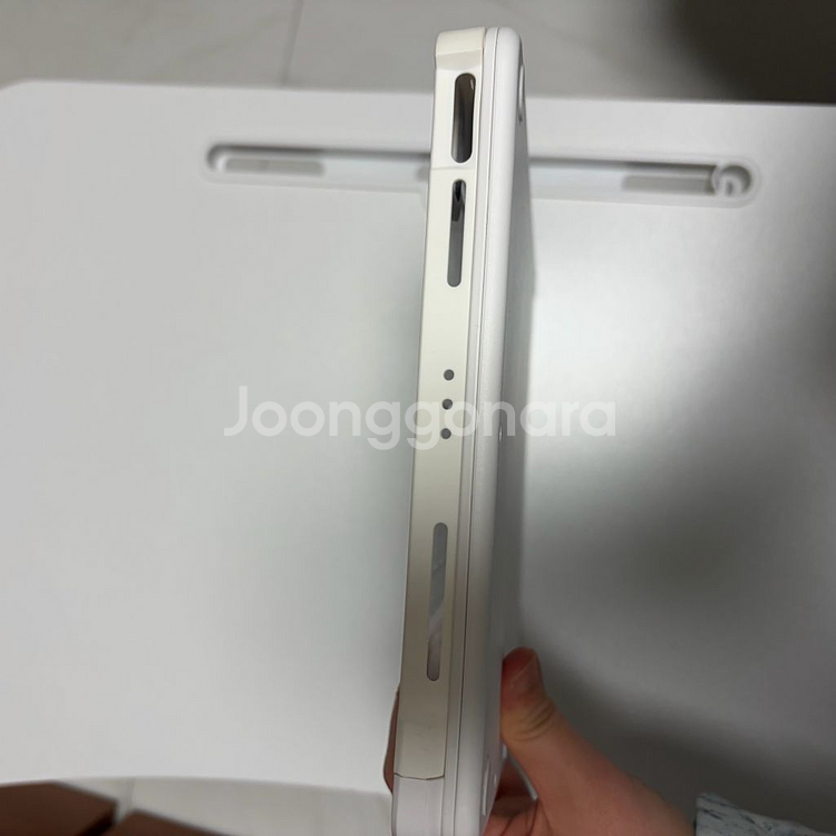 아이플로우 블루투스 크리스탈 키보드 케이스 (아이패드 에어5/4세대 10.9인치)--1