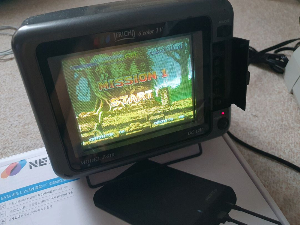 레트로 게임용 6인치 CRT tv 판매--4